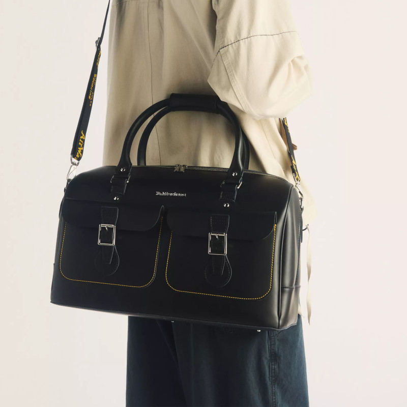 DAYTRIPPER Noir, Sacs à bandoulière Dr Martens