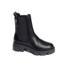 MADLA Noir, Boots Guess