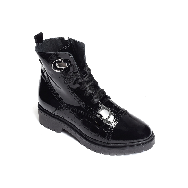7830 Verni Noir, Army Myma