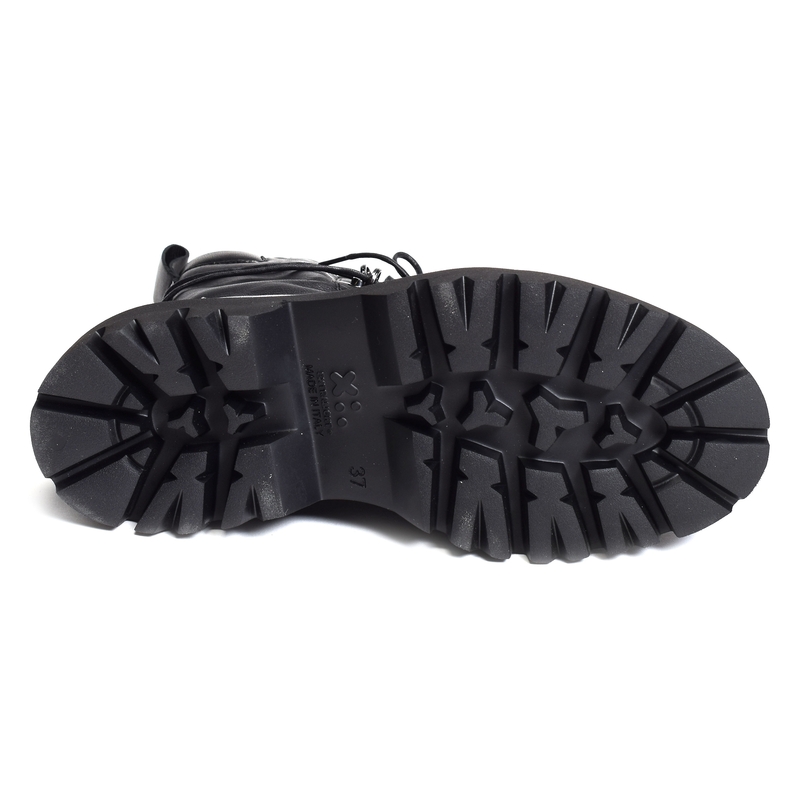 8995 Noir, Army Fru.It