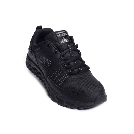 ESCAPE PLAN Noir, Baskets running Skechers