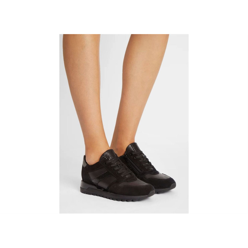 D TABELYA A Noir, Baskets running Geox