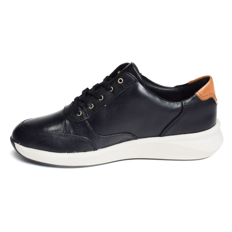 UN RIO ZIP Noir, Sneakers basses Clarks