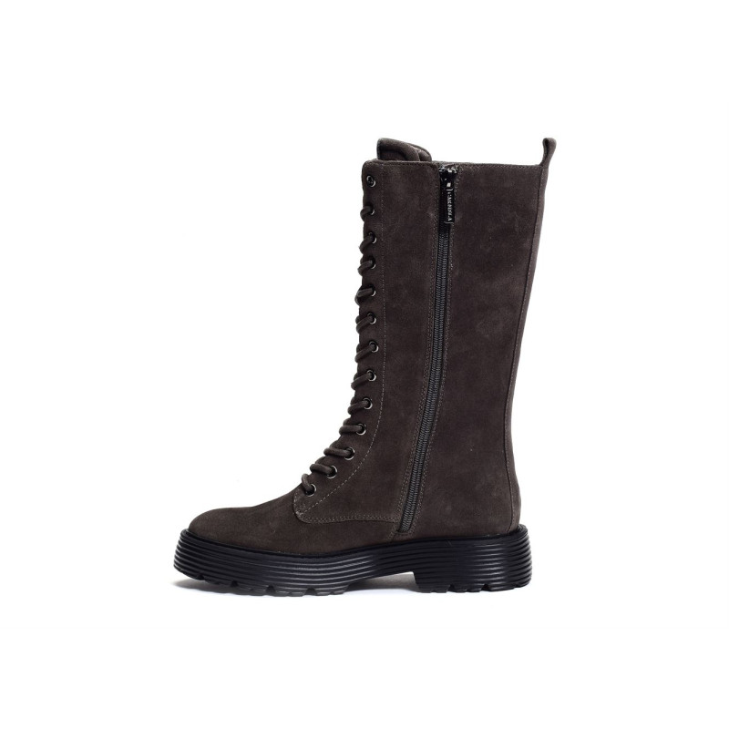 68119 Gris, Bottes Carmela