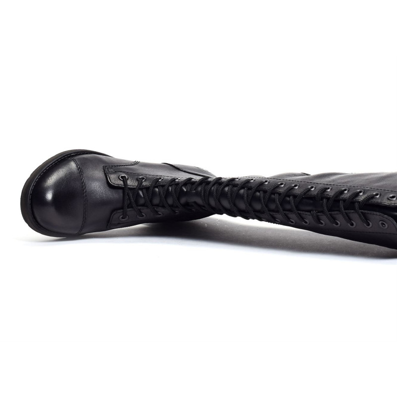 Z9542 Noir, Army Rieker
