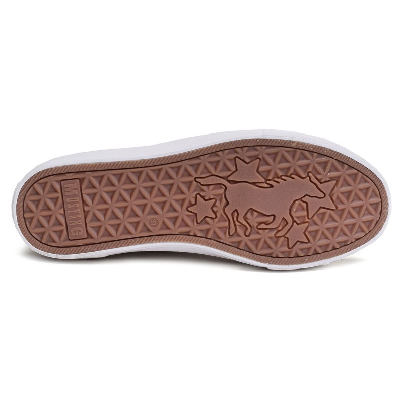 1376301 Beige, Chaussures basses Mustang