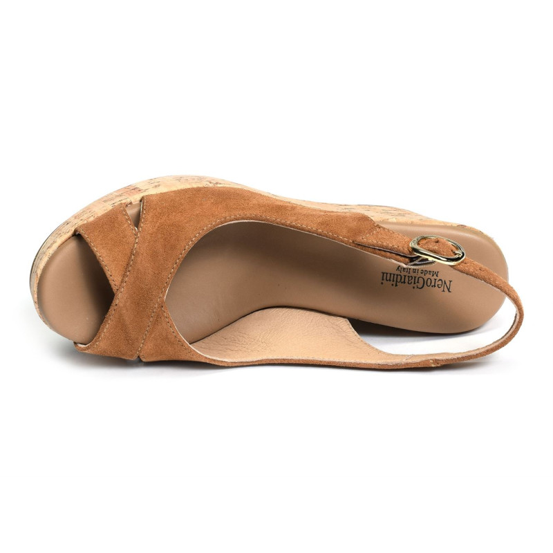 15810 Camel, Sandales compensées NeroGiardini