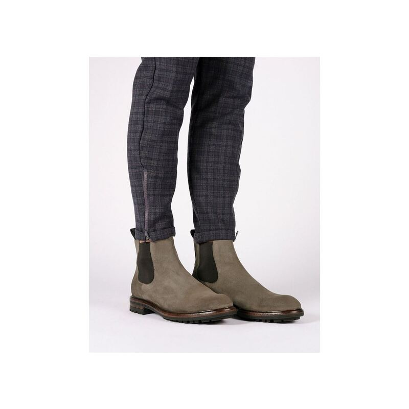 UG23 Taupe, Chelsea boots Blackstone