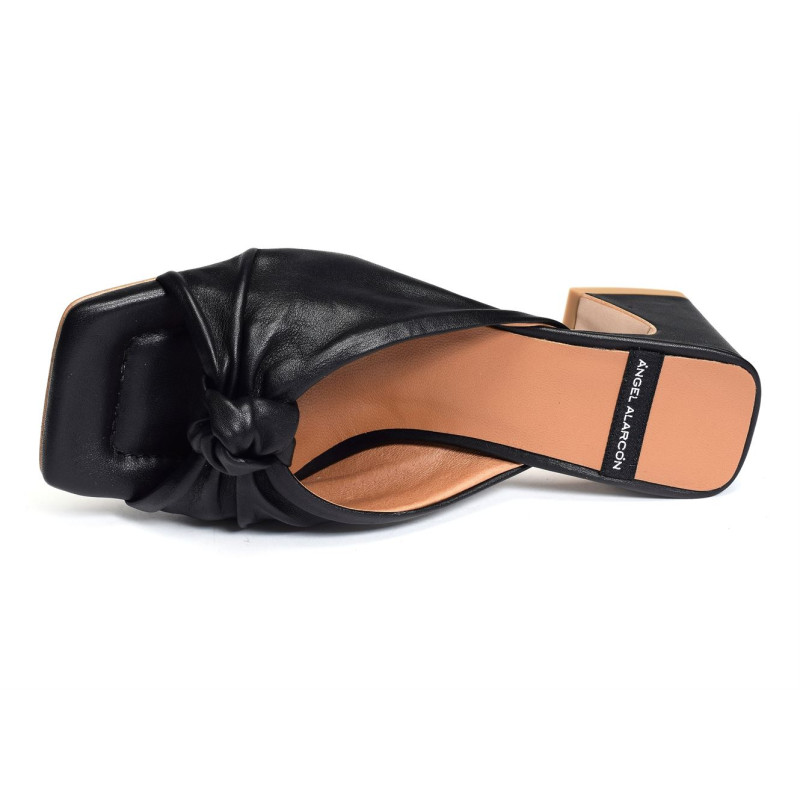 HEPBURN 22110 Noir, Mules Angel alarcon