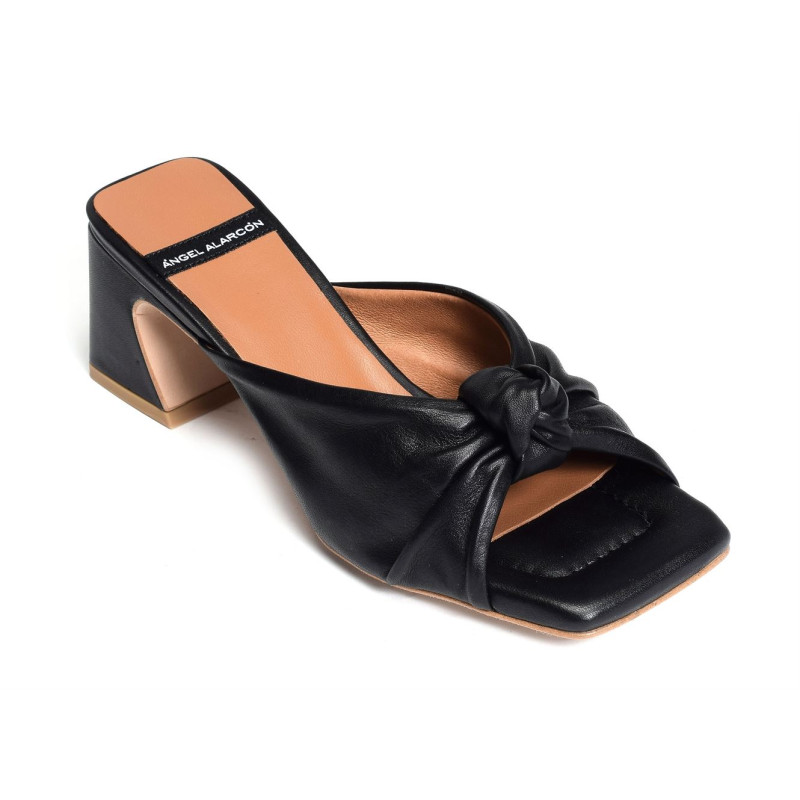 HEPBURN 22110 Noir, Mules Angel alarcon
