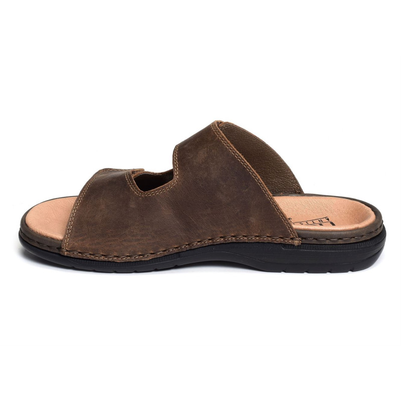 25592 Marron, Mules Rieker