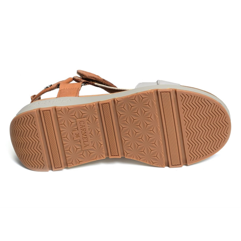 Nu pieds couleur camel 2025