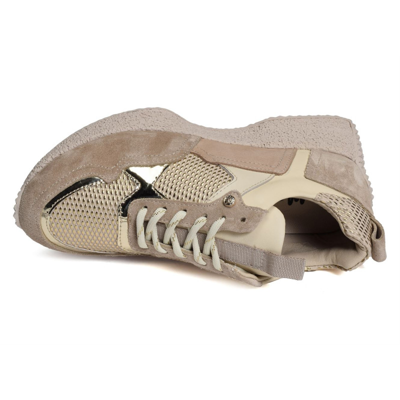 FERGIE Beige, Baskets running Mam'zelle