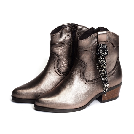 COSME Bronze, Santiags  Goodstep