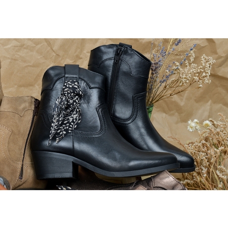 COSME Noir, Santiags  Goodstep