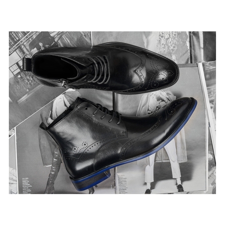 LOKAS Noir, Boots Kdopa