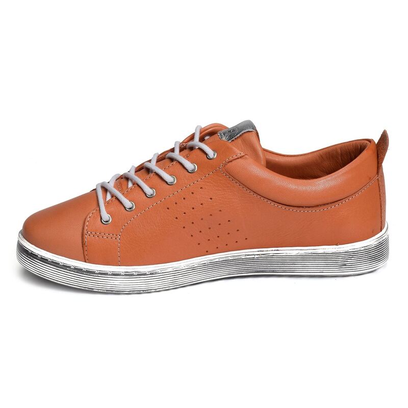 ABSOLUT Orange, Sneakers basses K mary