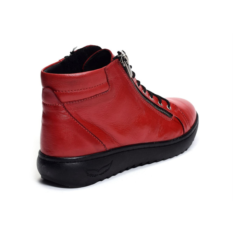 DEFI Rouge, Boots Karyoka