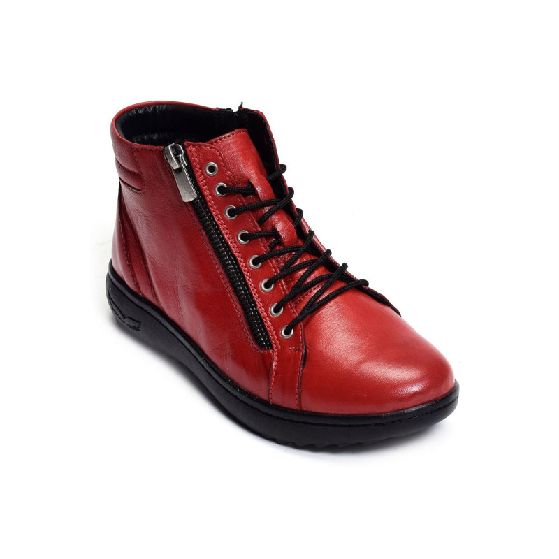 DEFI Rouge, Boots Karyoka