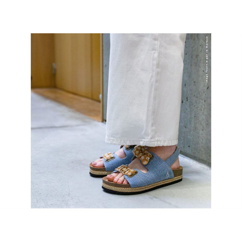 WORLD KNOT Jeans, Nu-Pieds à plateforme Armistice