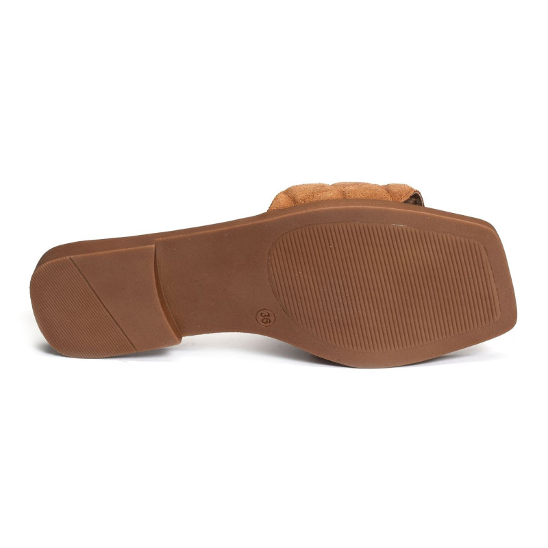 1601 Camel, Mules Kaola