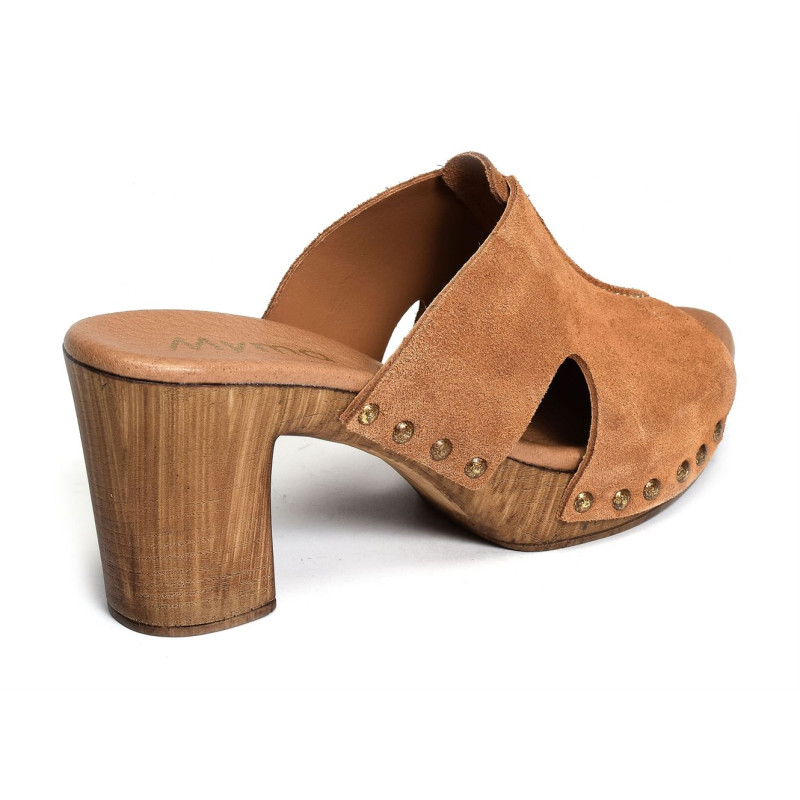 5507 Camel, Mules Myma