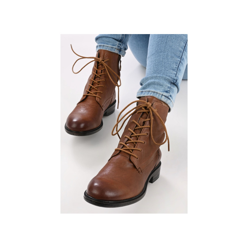 D CATRIA A Marron, Boots Geox