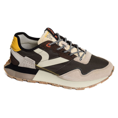 8803104 Marron, Baskets running Victoria