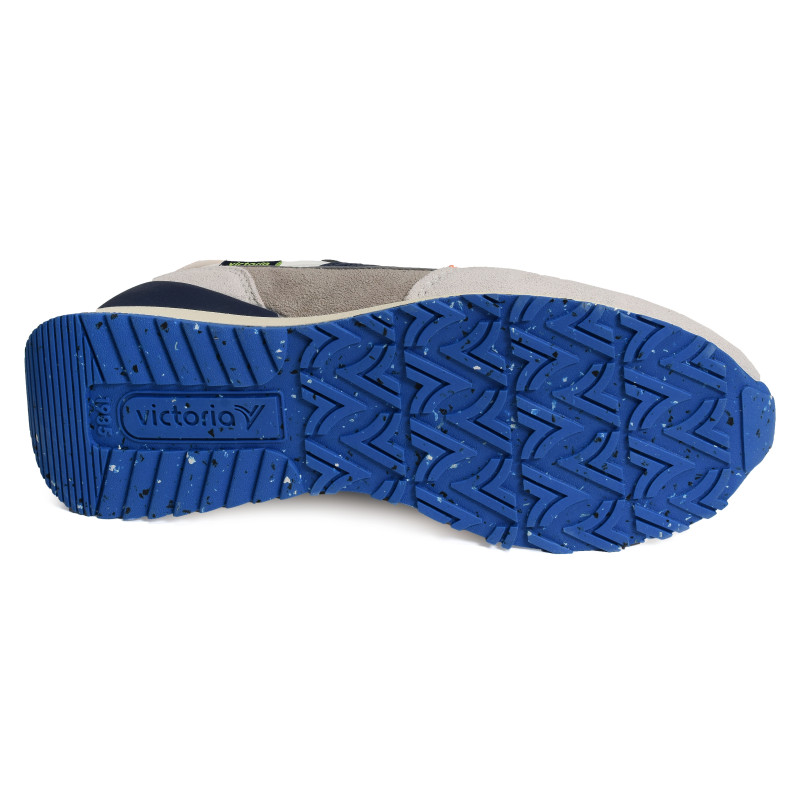 8802113 Blanc, Baskets running Victoria
