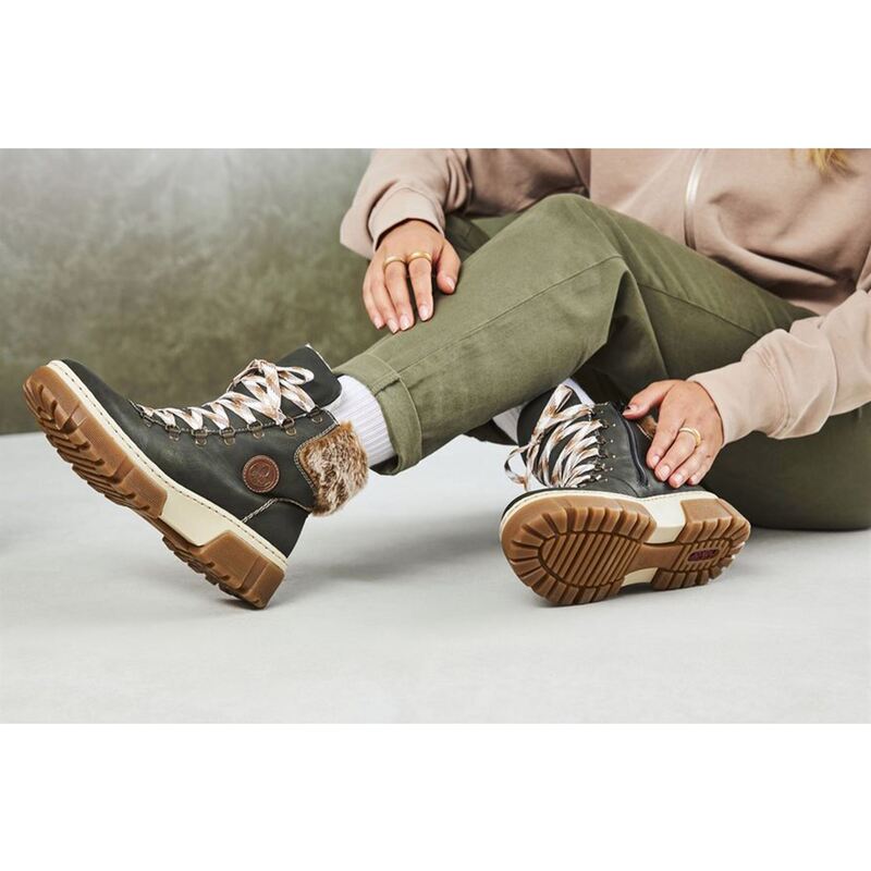 X8647 Anthracite, Boots Rieker