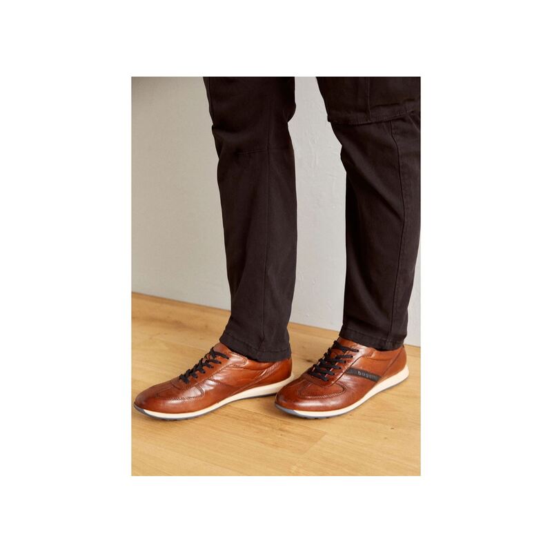 THORELLO A9Q04 Cognac, Sneakers basses Bugatti