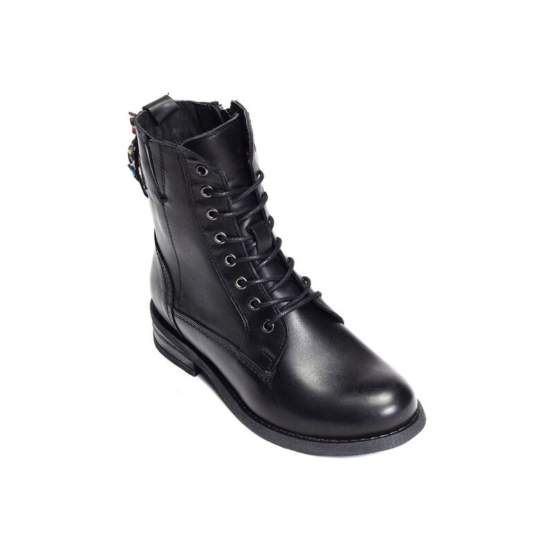 NORMA Noir, Boots Goodstep