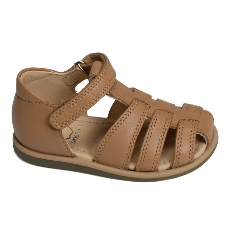 TITY TONTON Camel, Sandales plates & Nu-Pieds Shoopom
