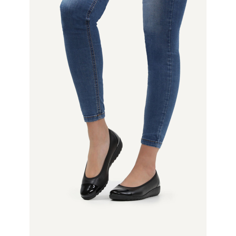 22103 Noir, Ballerines Caprice