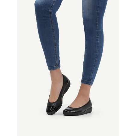 22103 Noir, Ballerines Caprice