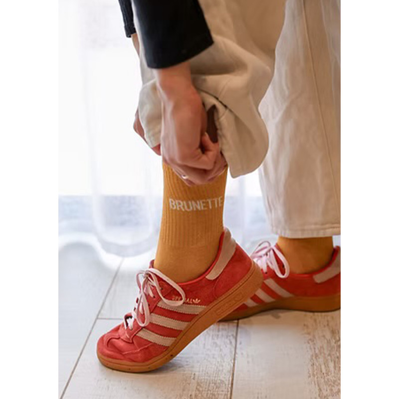 BRUNETTE Jaune, Chaussettes Les Sachoussettes