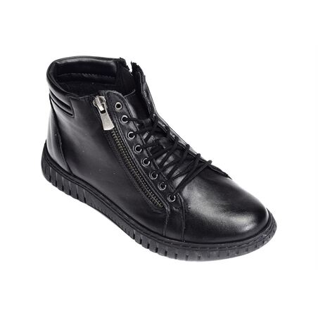 DICO Noir, Boots Karyoka
