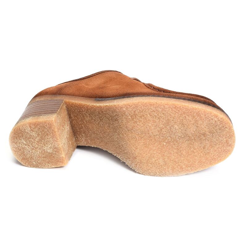 CV6102 Camel, Richelieus Folie's