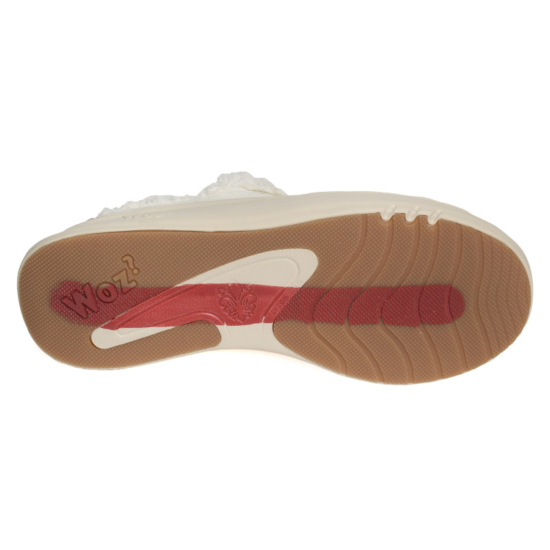 MEGAN LOFTY Ivoire, Slip-On Woz