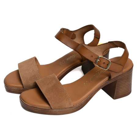 68661 Marron, Nu-Pieds à talon Carla Tortosa