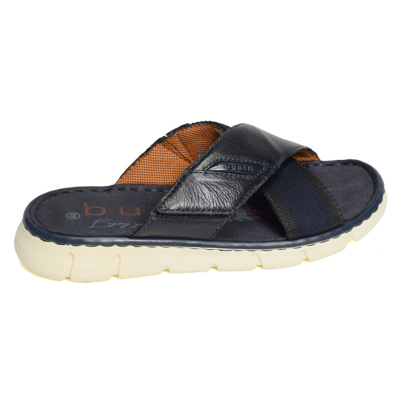 AK084 Marine, Mules Bugatti