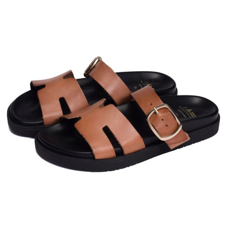 7000 282 Camel, Mules I Am