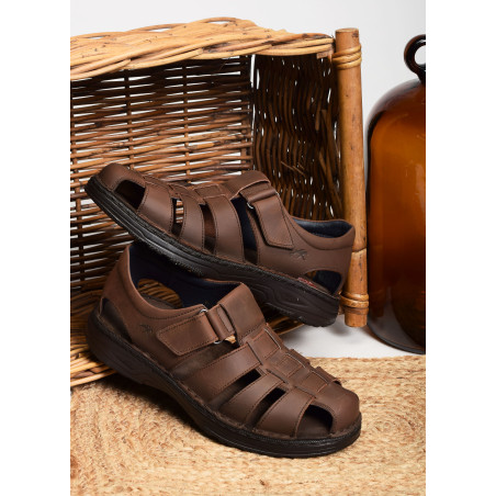 AZORES F2199 Marron, Sandales plates & Nu-Pieds Fluchos