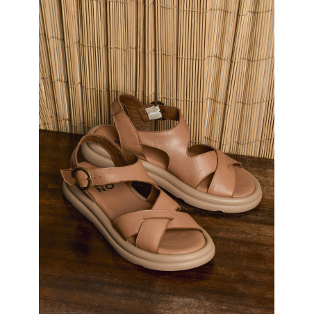 3302 Camel, Sandales plates Bueno