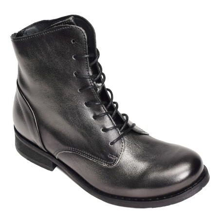 1072 Acier, Boots Felmini