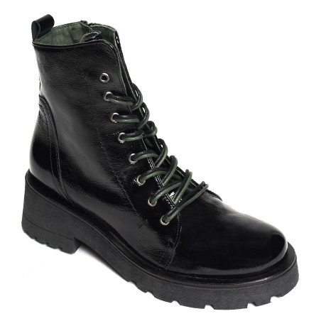 D199 Verni Noir, Boots Felmini