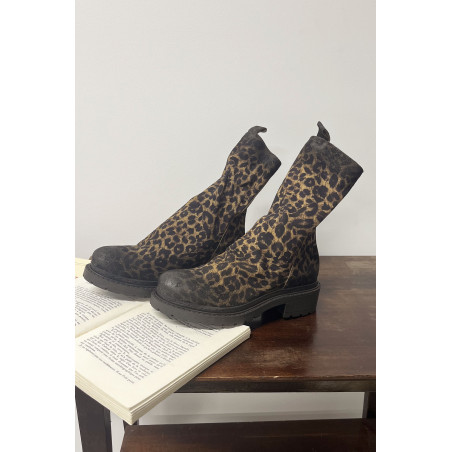 MA05 Léopard, Boots Metisse