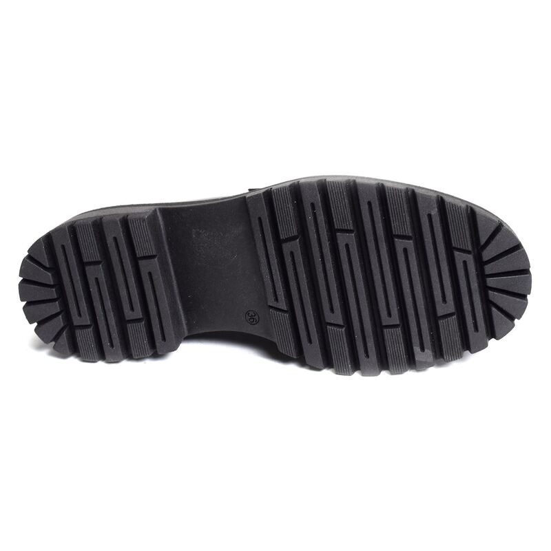 1564 Verni Noir, Mocassins Audrey's Shoes