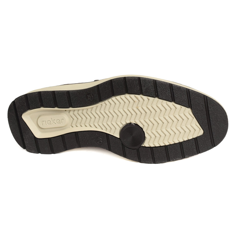 14705 Marron, Boots Rieker