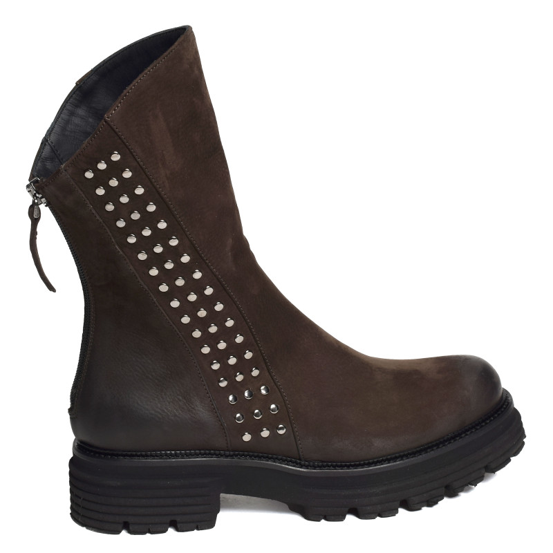 9955 Café, Boots Mat 20